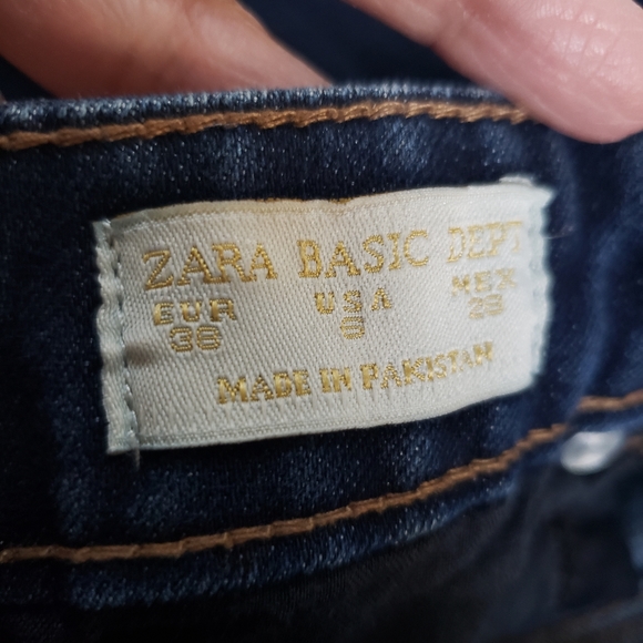 Zara Basic Skinny Jeans - Picture 11 of 14